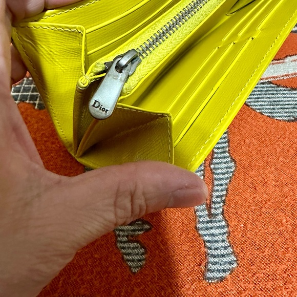 CHRISTIAN DIOR ❤️🌟 LONG WALLET ⭐️ - Picture 9 of 10
